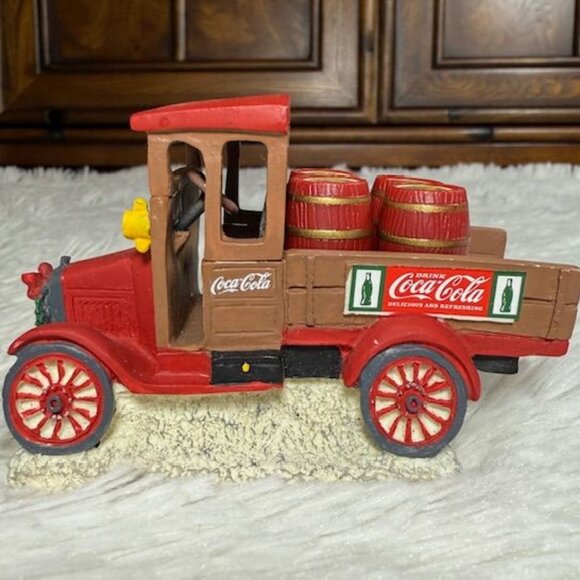 Vintage Coca-Cola Town Square Collection Pickup Truck w/Removable Barrels Figure - Picture 3 of 13